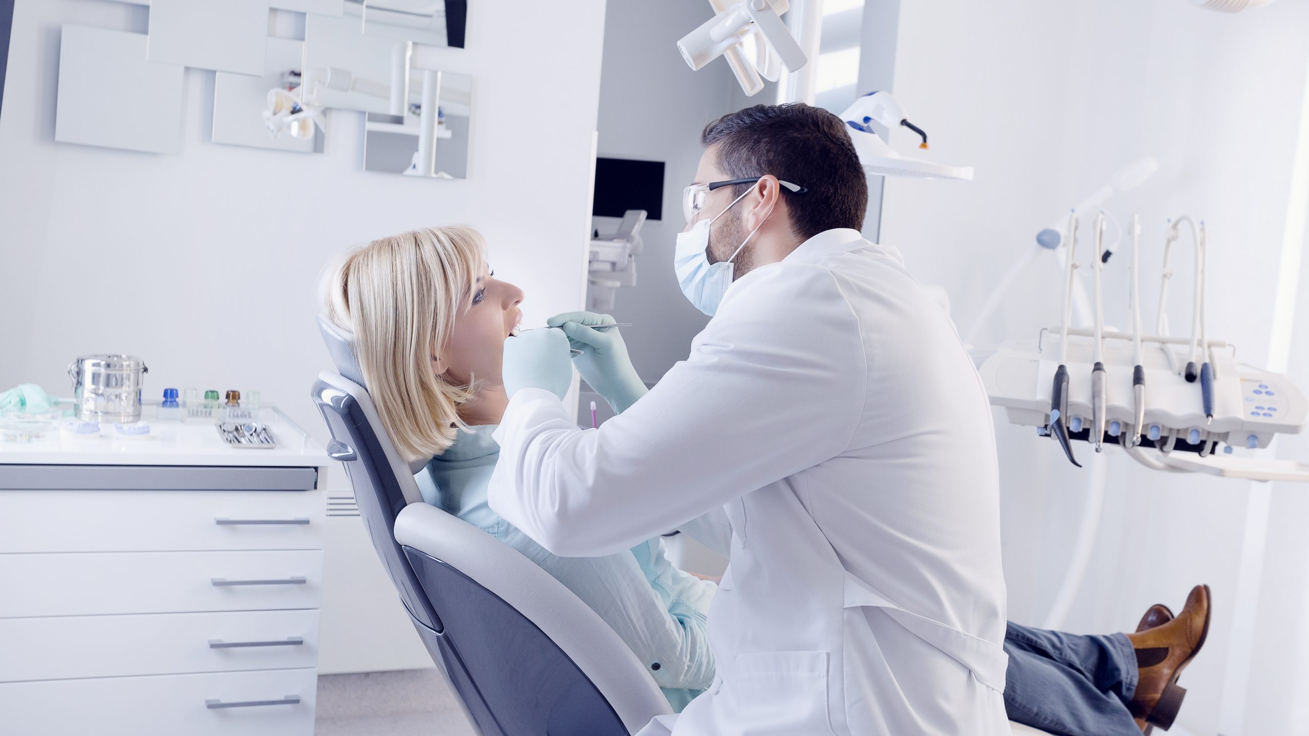 Dentist in Ellendale, DE